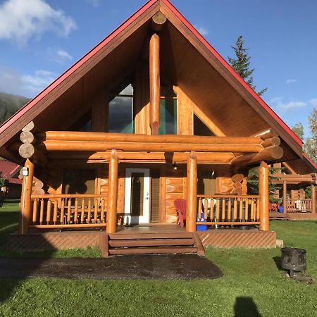 Yoho Chalets Villa โกลเดน ภายนอก รูปภาพ
