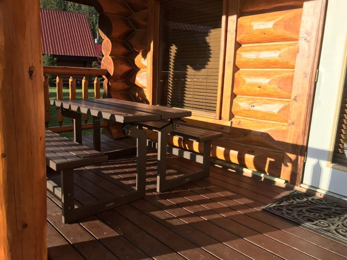 Yoho Chalets Villa โกลเดน ภายนอก รูปภาพ